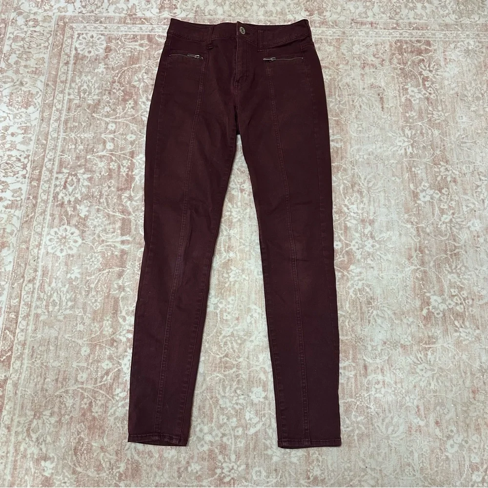 American Eagle Burgundy High Waisted Fitted Jeans